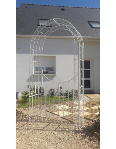 Arche jardin avec portillon en fer forgé blanche Arceau